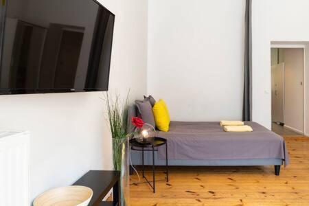 Cosy Apartment Plus Self Checkin Plus Free Street Parking Berlino Esterno foto